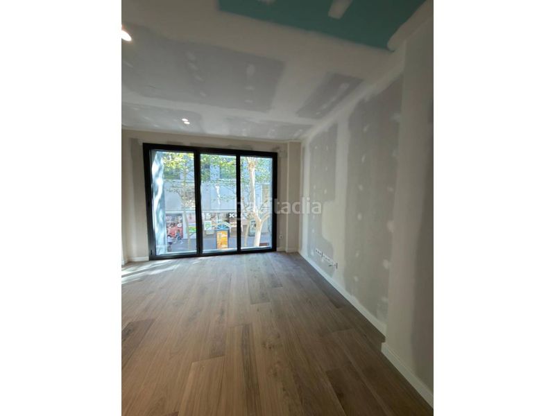 Foto 6b01b2cf-c6ce-4fda-a0c7-a09c9a340511. Location triplex avec chauffage dans Centre Sabadell