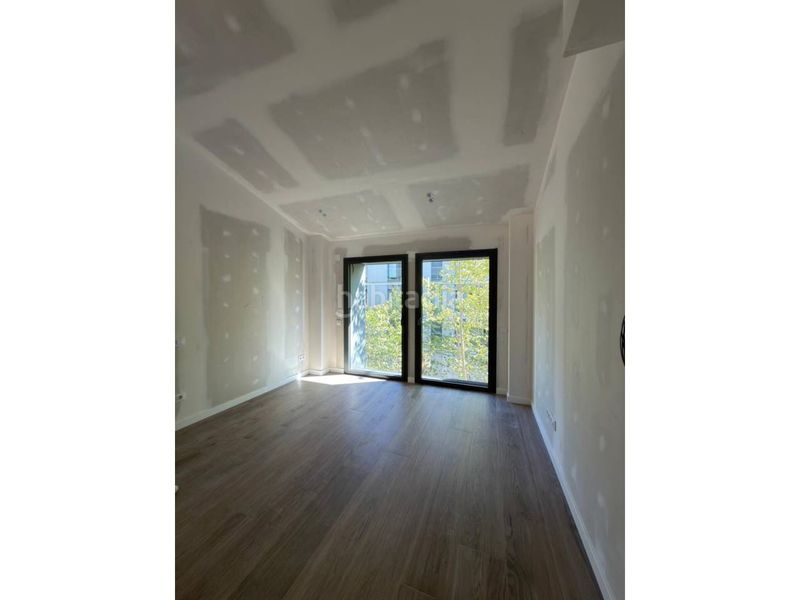 Foto 72891f8b-55fd-43f3-9136-5f8975e84380. Location triplex avec chauffage dans Centre Sabadell