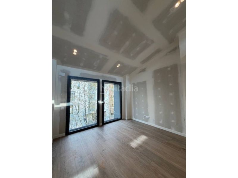 Foto c52a1e17-230a-48b1-9713-9aa076d30244. Rent triplex with heating in Centre Sabadell