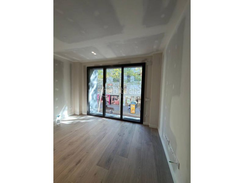 Foto dd3f6b58-d89b-4b20-ad81-e7f18a879938. Rent triplex with heating in Centre Sabadell