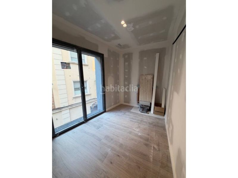 Foto fe7bdcd0-3591-48b7-ad40-bb694d674e0d. Location duplex avec chauffage dans Centre Sabadell