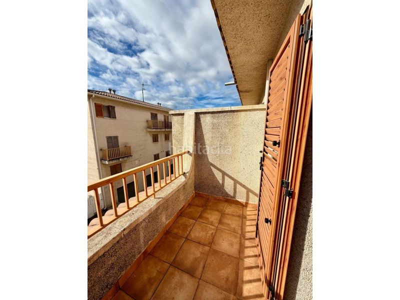 Foto b8ce71ab-4360-4dcb-98d5-e6be8a378d88. Casa adosada  con piscina comunitaria a 10 min de la playa en roda de berà en Roda de Barà