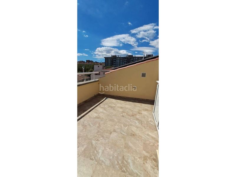 Foto 27d3909e-a0e0-4595-a3fb-fa659f5dc45b. Dúplex amb calefacció a Creu Alta Sabadell