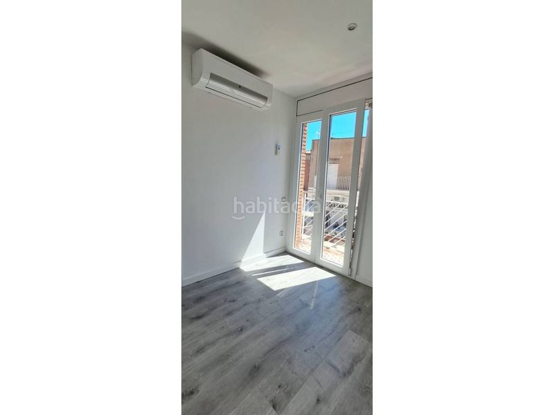 Foto 9b4649ea-99f1-4f04-9d5e-7a3a72d7257a. Dúplex amb calefacció a Creu Alta Sabadell