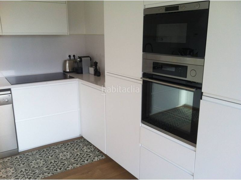 Foto 5b4f9b03-02ef-41b1-942b-6072dd335539. Lloguer àtic amb calefacció a Centre Sabadell