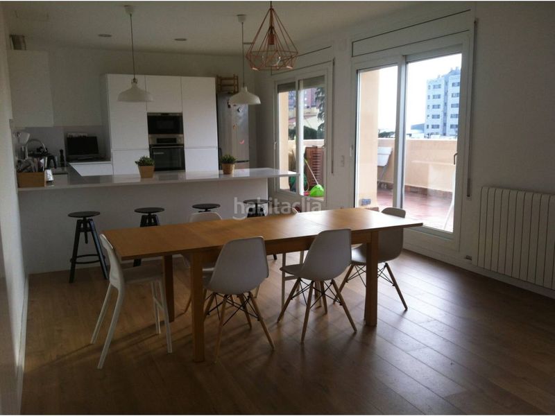 Foto 6eac3afa-df14-47c8-bc27-59a3444547ca. Lloguer àtic amb calefacció a Centre Sabadell