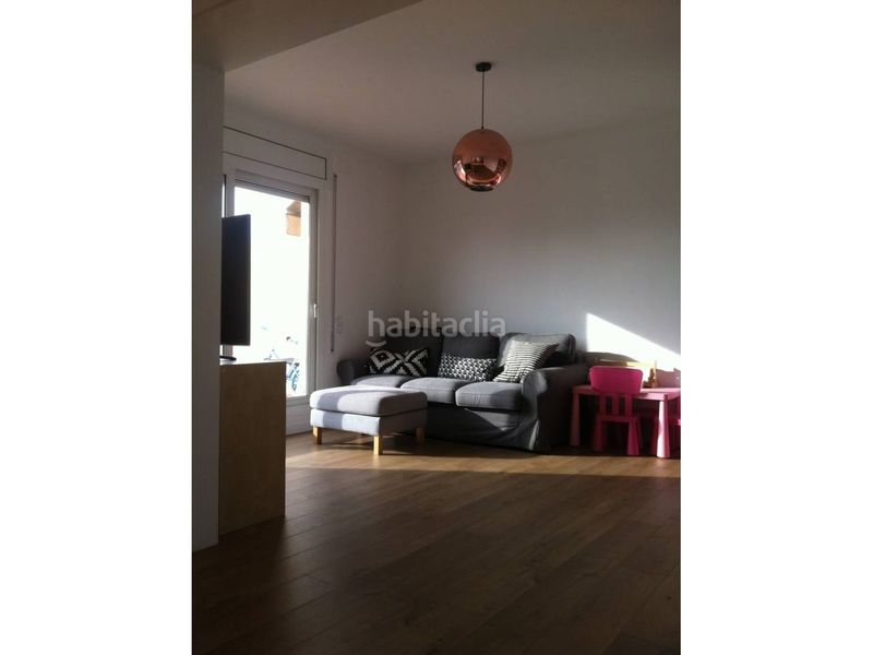 Foto 97305e43-9f61-465b-8426-e03794839fd2. Lloguer àtic amb calefacció a Centre Sabadell