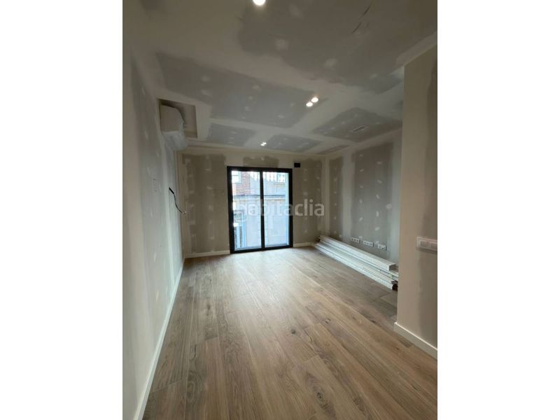 Foto 648fb569-2297-4b28-bbb4-c284d7a39120. Rent duplex with heating in Centre Sabadell