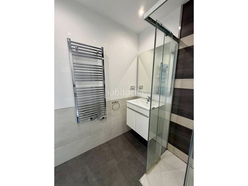 Foto 331d3b7a-6a14-468c-a384-d09158934236. Dúplex amb calefacció a Creu Alta Sabadell