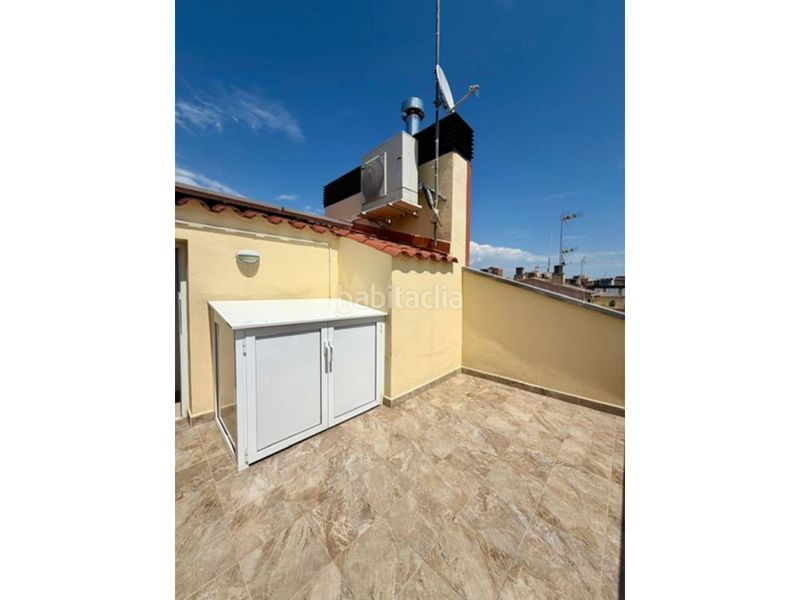 Foto 35a217fe-cd8b-4a42-ae4e-f845aaf8bfb4. Dúplex amb calefacció a Creu Alta Sabadell