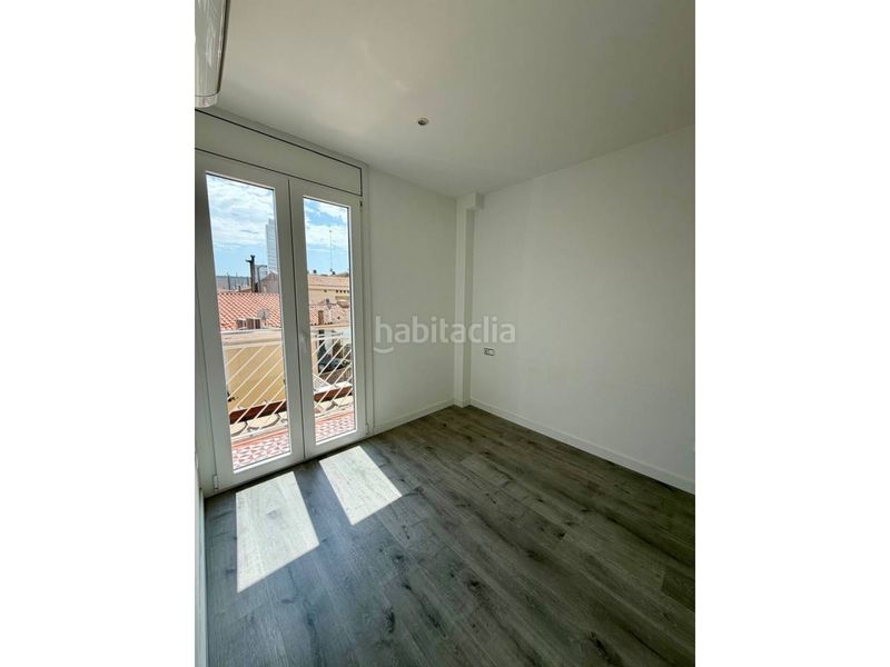 Foto 8246e8fb-3706-4f37-a957-725283219fe3. Dúplex amb calefacció a Creu Alta Sabadell