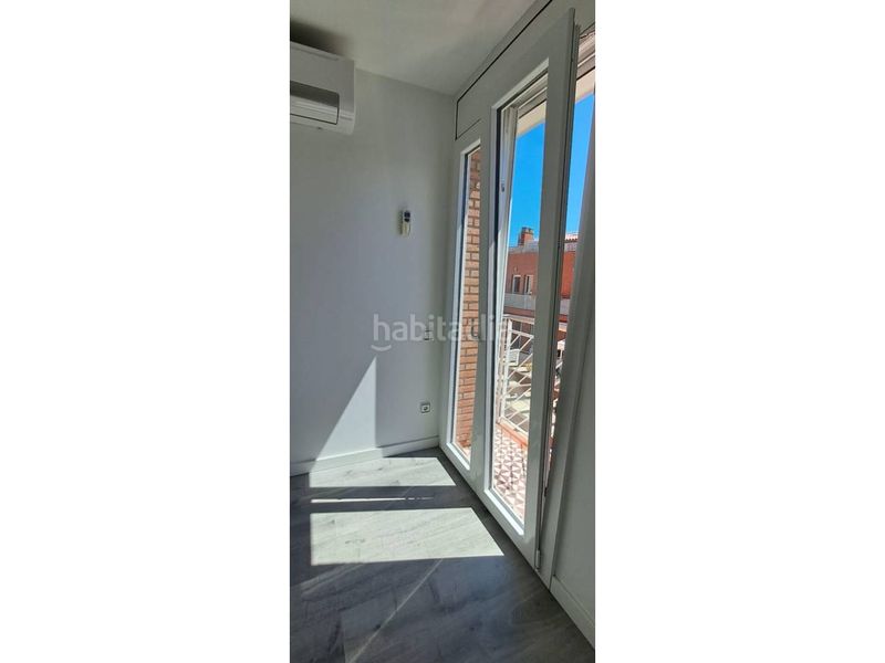 Foto 90e8a6d4-a81d-479f-97bd-81bb8ff1681e. Dúplex amb calefacció a Creu Alta Sabadell