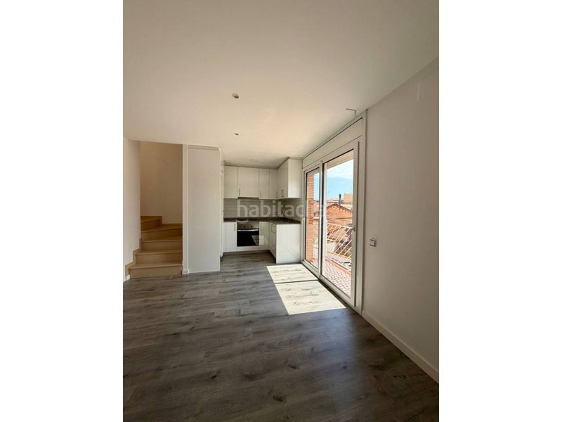 Foto bfad5a41-e2c0-4464-8e48-6302257d44c0. Dúplex amb calefacció a Creu Alta Sabadell