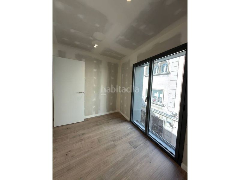 Foto fba3bd4b-f1f4-4052-b00d-d79243e9e7f9. Rent duplex with heating in Centre Sabadell