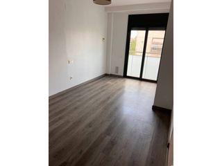 Miete Etagenwohnung  Calle alexander bell. No atendemos por whatsapp si quieren información tienen que veni