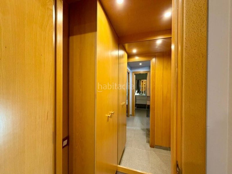 Foto 2878b3ca-2c63-4dae-a65d-a9c149148007. Rent flat with heating parking in Creu Alta Sabadell