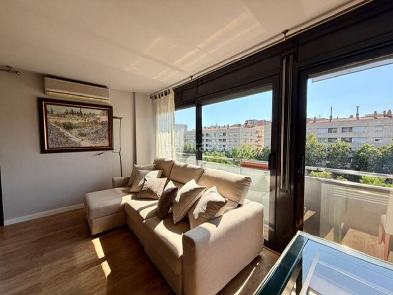 Foto c5e2878a-9640-45cd-b629-b09a7525f5da. Rent flat with heating parking in Creu Alta Sabadell