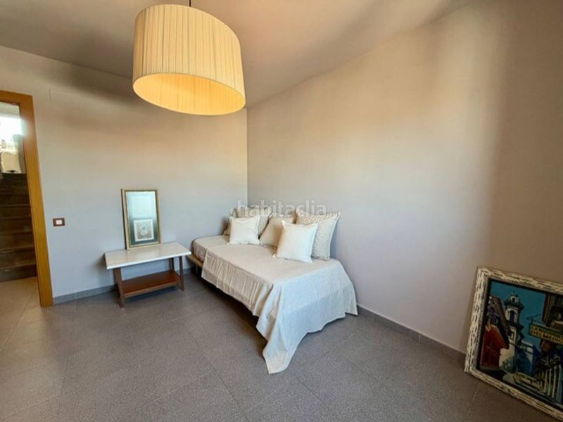 Foto e8e0facd-1777-4a4e-b29f-28ad850cff84. Rent flat with heating parking in Creu Alta Sabadell