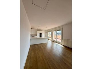 Penthouse  Calle industria. Ático de 4 habitaciones con 2 terrazas en el centro de sabadell