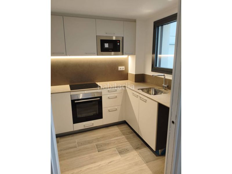Foto 05f26aec-04f7-4b10-9e6d-79c332946822. Rent triplex with heating in Centre Sabadell