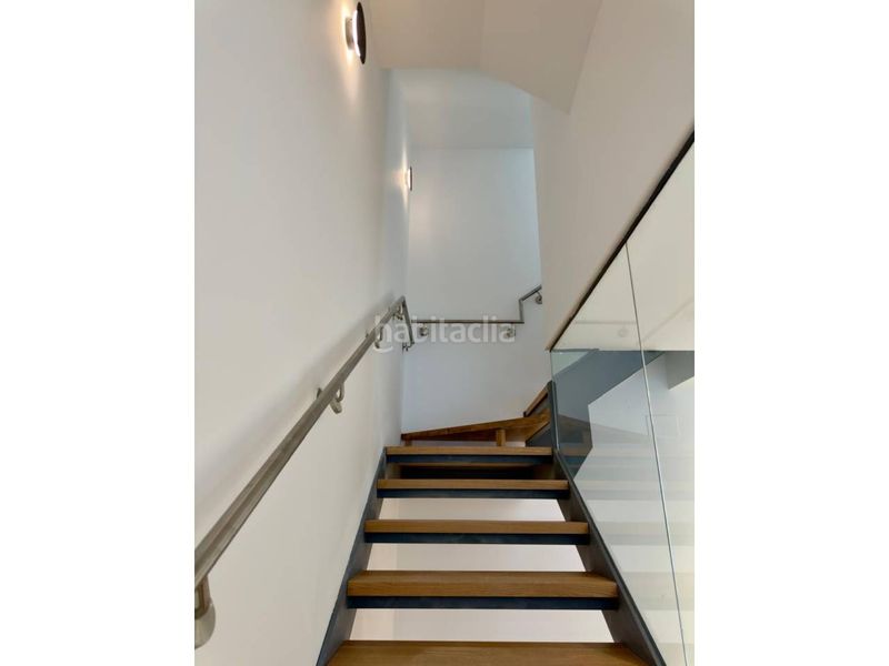 Foto 5d02ea91-c1f2-43aa-8bee-24b051bb3da7. Rent triplex with heating in Centre Sabadell