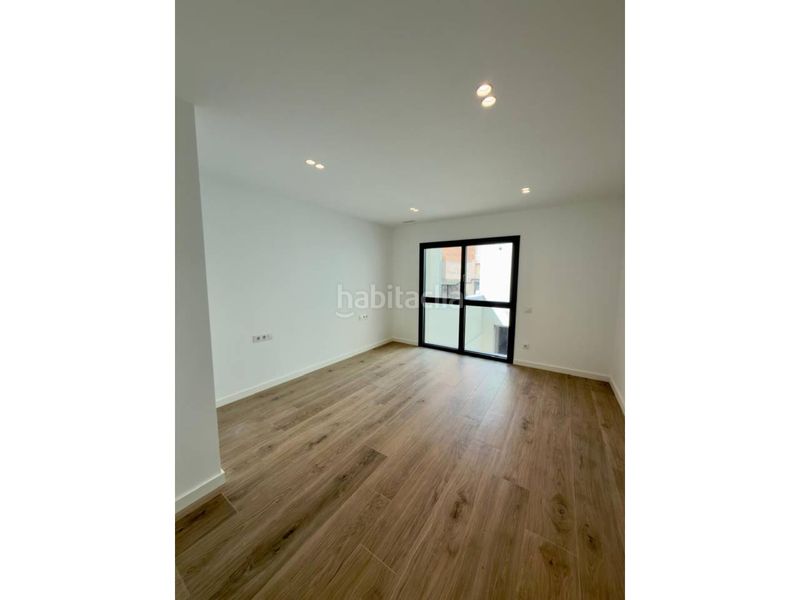 Foto f01a72ca-7f19-4a20-8fb3-8578f4664744. Rent triplex with heating in Centre Sabadell