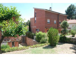 Affitto Casa a schiera  Calle portabella. Casa adosada en alquiler en sant feliu del racó