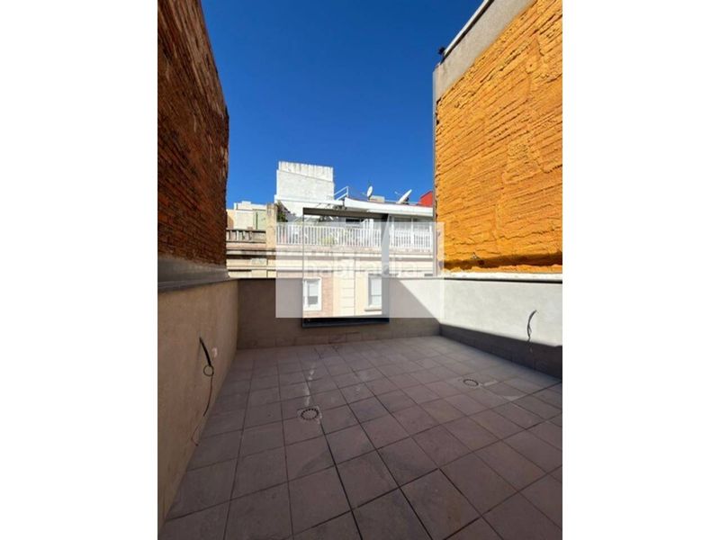 Foto 0d3c9223-6af1-4c51-9c3b-a3f7ce0a75a1. Rent duplex with heating in Centre Sabadell