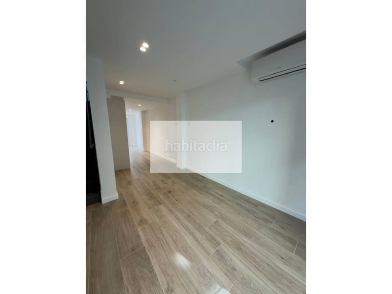 Foto a4bfa53c-bf03-4754-9b06-a038db29a8ba. Rent duplex with heating in Centre Sabadell
