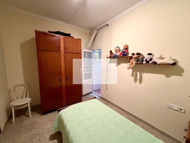 Foto 7fe7da34-4476-4d26-a3e4-121b3549999c. Casa amb calefacció a Eixample Sabadell