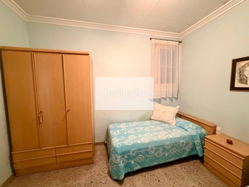 Foto f543c767-3a4d-43d8-bcf0-86281f35a719. Casa amb calefacció a Eixample Sabadell