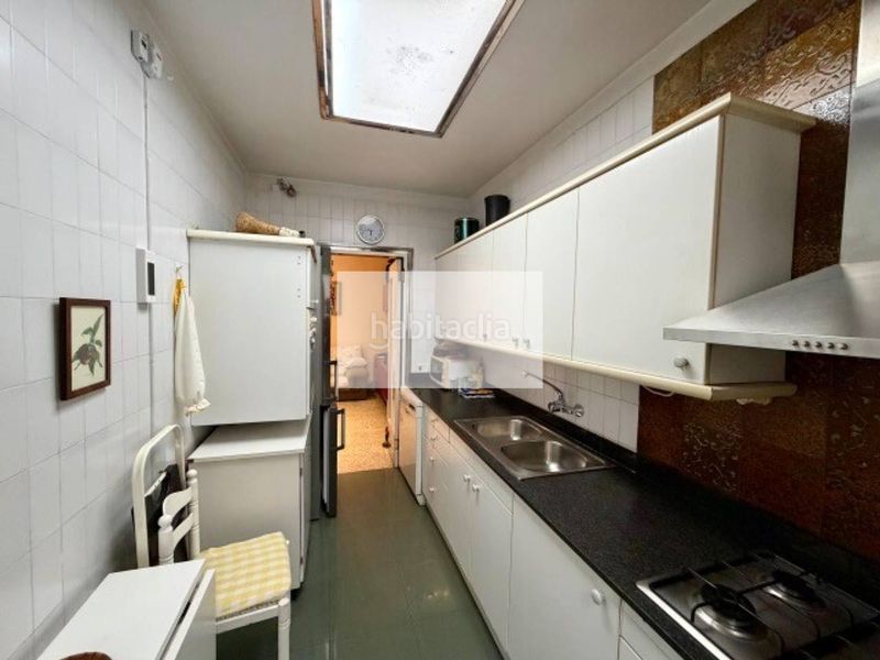 Foto b14783c9-bed3-4c0b-9eea-0c599809eb56. Casa con riscaldamento in Eixample Sabadell