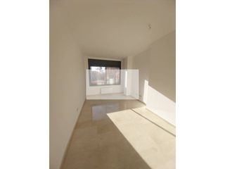 Location Appartement  Calle vilarrubias. Piso al lado del parc taulí