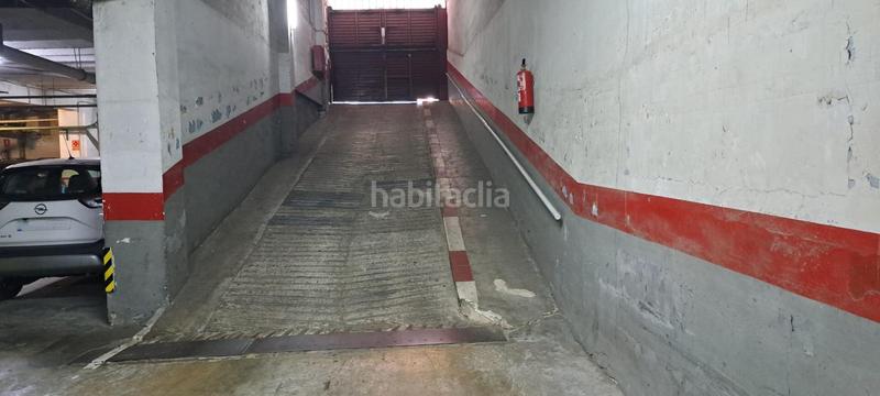 Foto 515b4f36-1fae-40d1-8f10-84b995e885bf. Car parking in La Marina del Port Barcelona