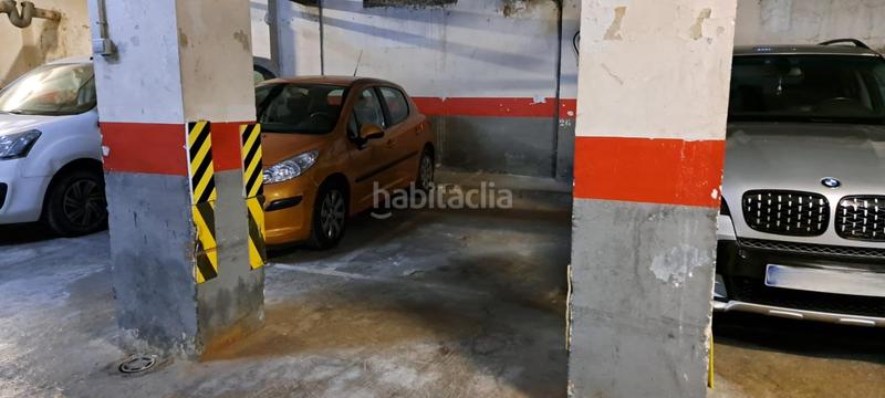 Foto de550b35-13d7-4369-856f-e9d794f0798b. Car parking in La Marina del Port Barcelona