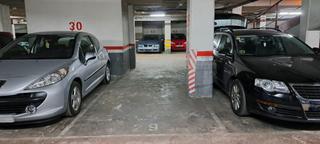 Aparcament cotxe a La Marina del Port. Parking en venda a la marina de port   parking en venta en la ma