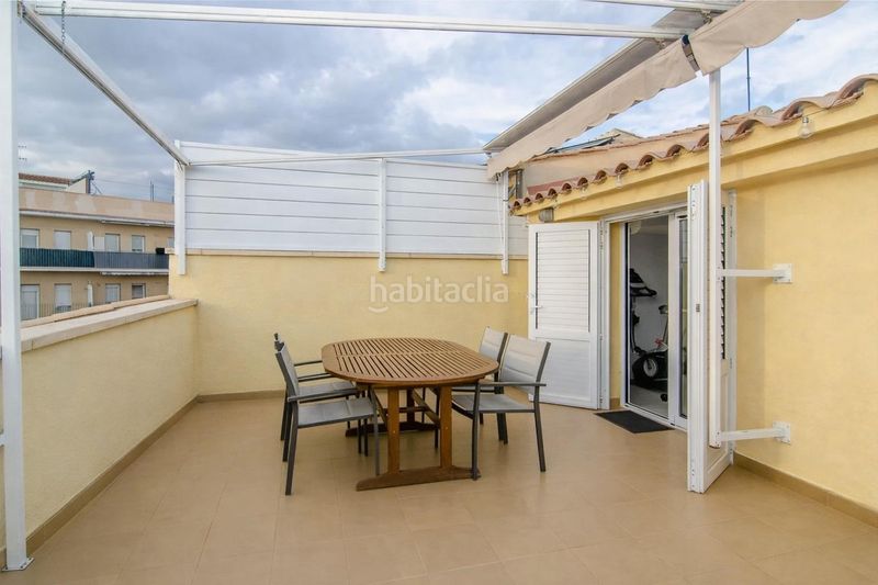 Foto 210433a9-dffe-41af-87ce-3cc537650007. Àtic amb aparcament a Santa Maria-l´Eixample-Sud Sumella Cubelles