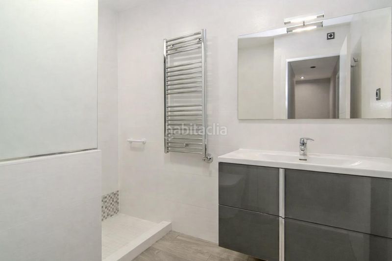 Foto 72014f83-cfe3-4a35-bff1-6286398943d1. Àtic amb aparcament a Santa Maria-l´Eixample-Sud Sumella Cubelles