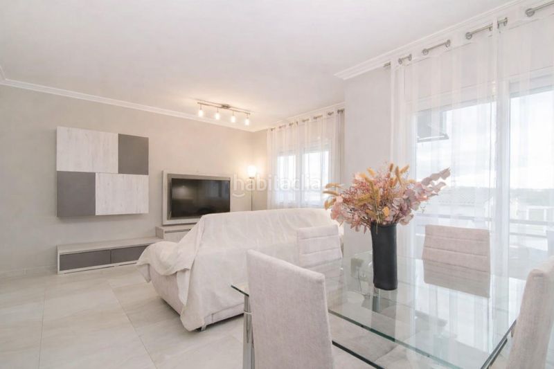 Foto bf1a9540-6845-411e-9efb-ced0a2e89bb8. Àtic amb aparcament a Santa Maria-l´Eixample-Sud Sumella Cubelles