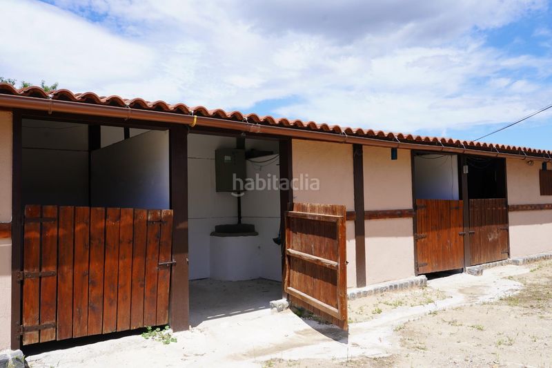 Foto 1a341088-cd81-4233-9e43-db85a51166cb. Masia amb aparcament piscina a Tres Torres Granollers
