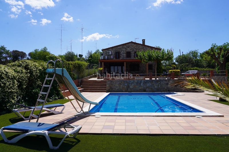 Foto 1d187e9d-6129-4d51-92cc-6b6e9e31f802. Masia amb aparcament piscina a Tres Torres Granollers