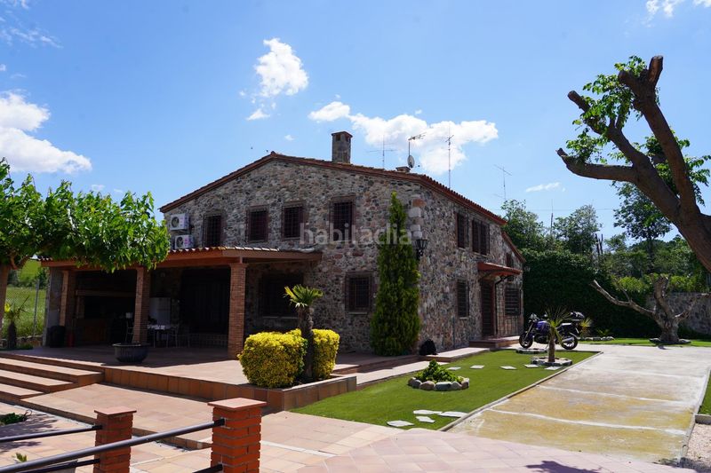 Foto fa461bdb-1320-46d0-9786-795195ad1d58. Masia amb aparcament piscina a Tres Torres Granollers