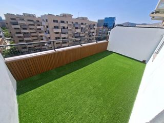 Àtic  Paseo zona franca. Ático en paseo zona franca
