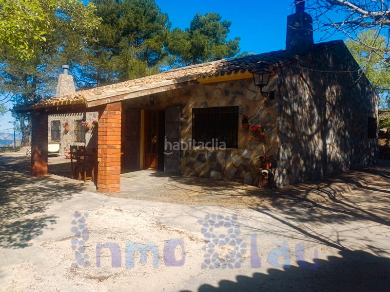 Foto e39aee3c-eab5-42bd-9308-c78a4b4ba8bc. Chalet en Confrides