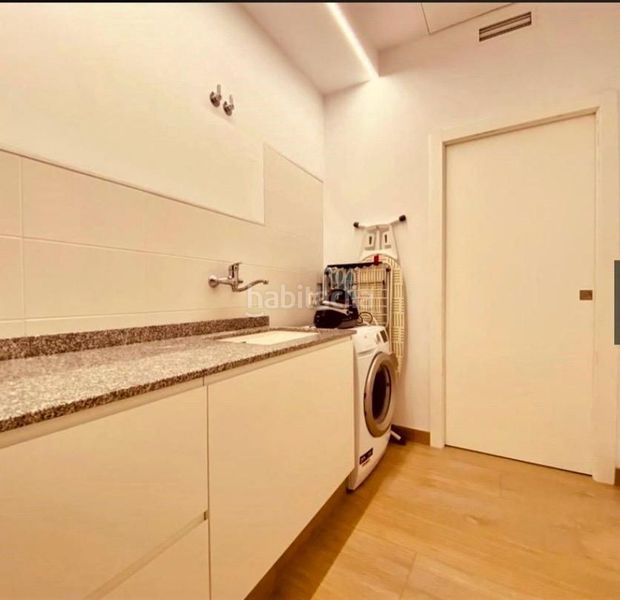 Foto 410ee762-6e3a-4dba-80f1-5d86005a33e3. Xalet amb piscina a Albaida