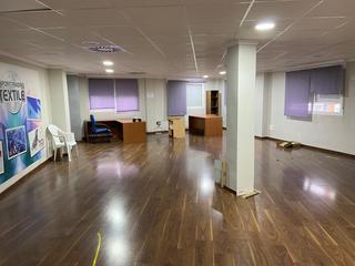 Lloguer Oficina a Albaida. Oficinas elegantes en pleno centro de albaida  disponibles en ve