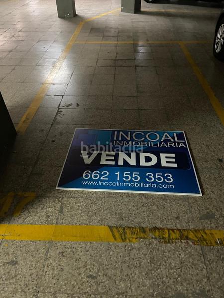 Foto eba61374-1ecd-428a-bcac-50c55c20b8bf. Autoparkplatz in Albaida