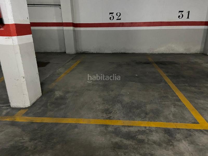 Foto 9f660dee-d572-47eb-990f-626e6f01ed94. Autoparkplatz in Albaida