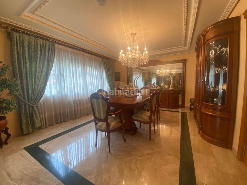 Foto 1ac9ca74-f674-4fbe-a6a3-83b1ca5964ba. Casa amb aparcament a Albaida