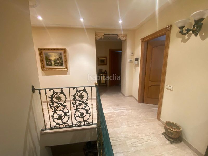 Foto 565751b7-0b6d-4714-a658-708fc0af28bb. Casa amb aparcament a Albaida